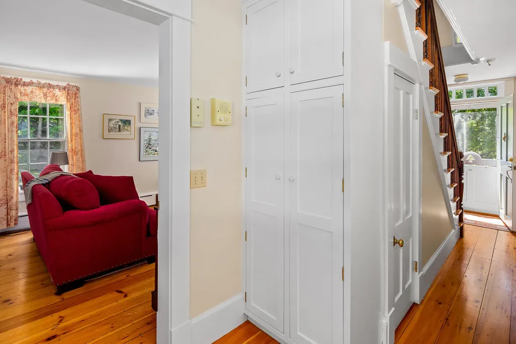 125 Russell Avenue Rockport ME 04856