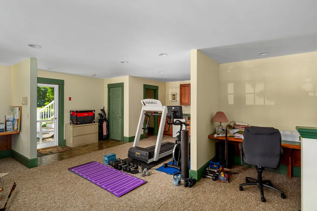 125 Russell Avenue Rockport ME 04856