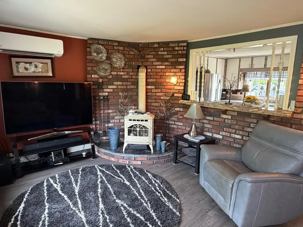 9 Spring Street Caribou ME 04736