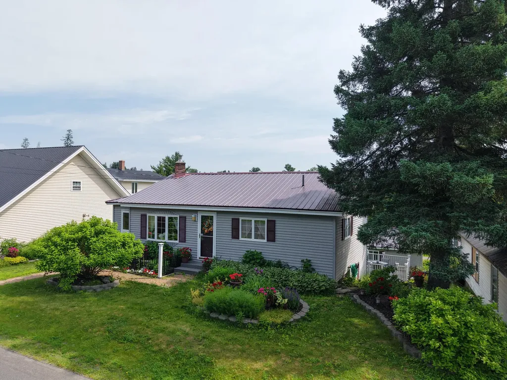 9 Spring Street Caribou ME 04736