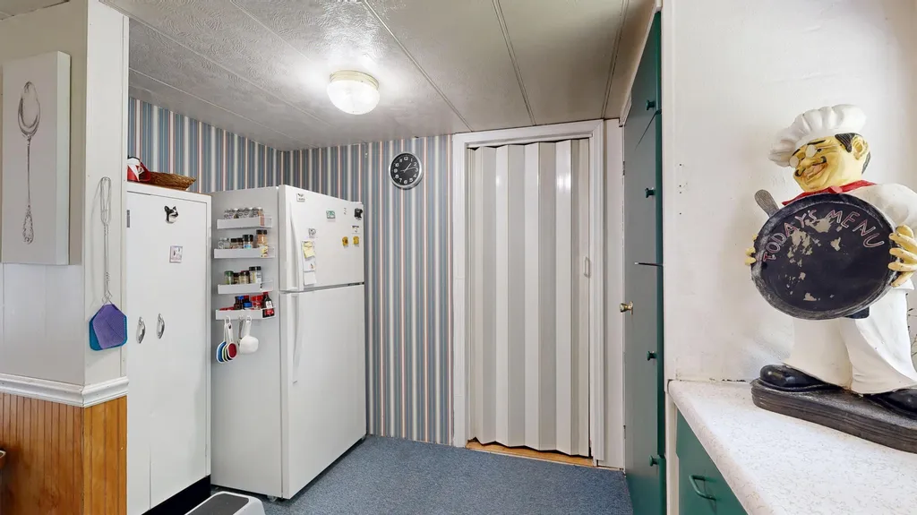 4 Brook Hill Drive Leeds ME 04263
