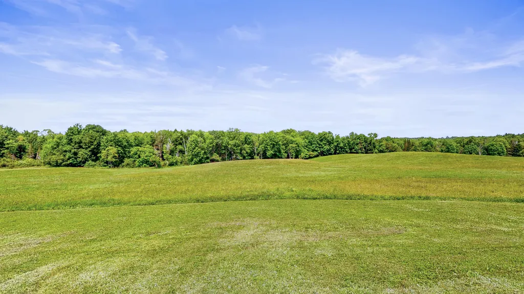 4 Brook Hill Drive Leeds ME 04263