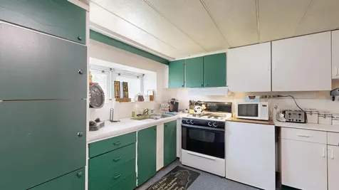 4 Brook Hill Drive Leeds ME 04263
