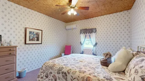 4 Brook Hill Drive Leeds ME 04263
