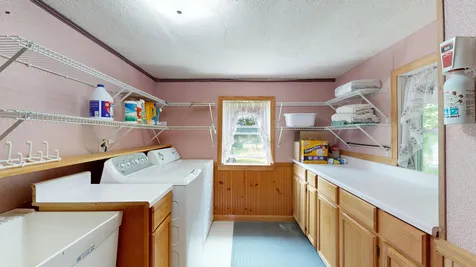 4 Brook Hill Drive Leeds ME 04263