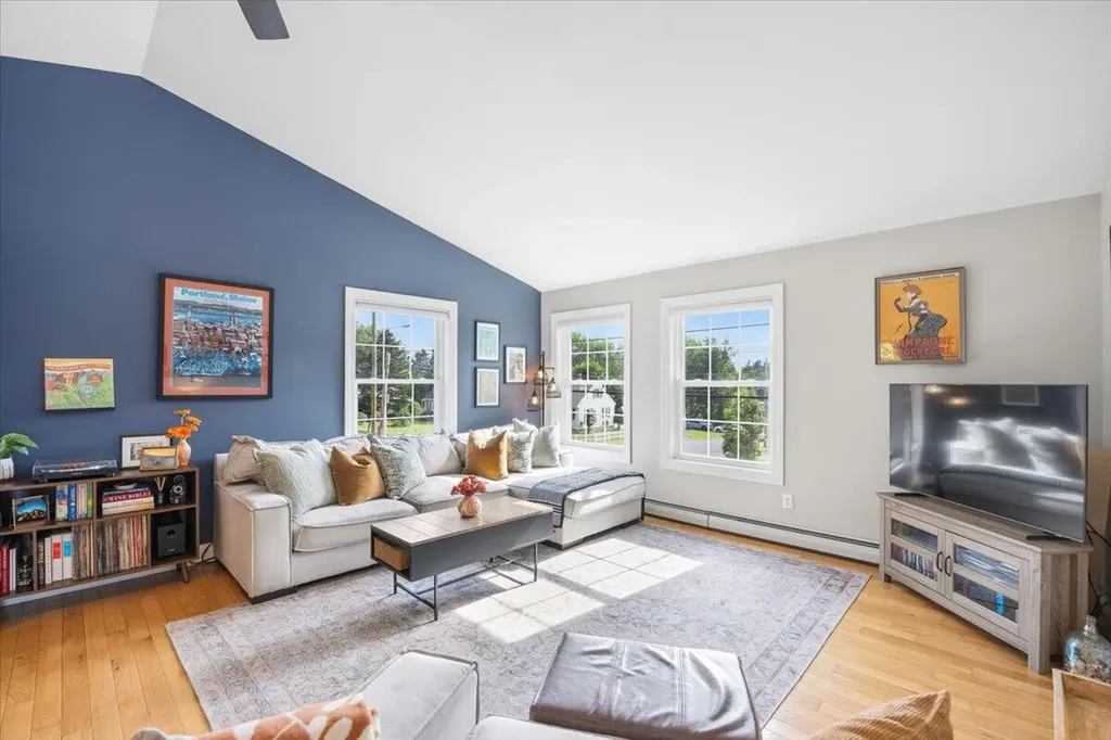 531 Auburn Street Portland ME 04103
