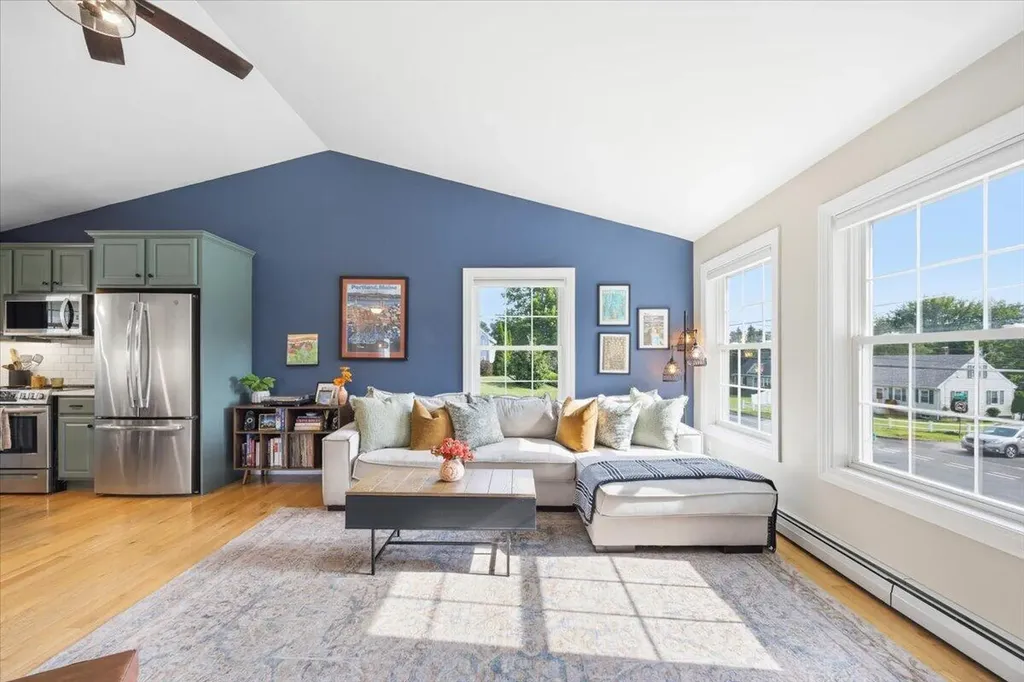 531 Auburn Street Portland ME 04103