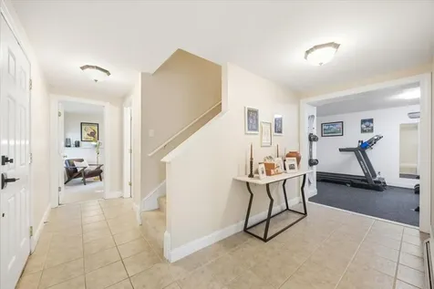 531 Auburn Street Portland ME 04103