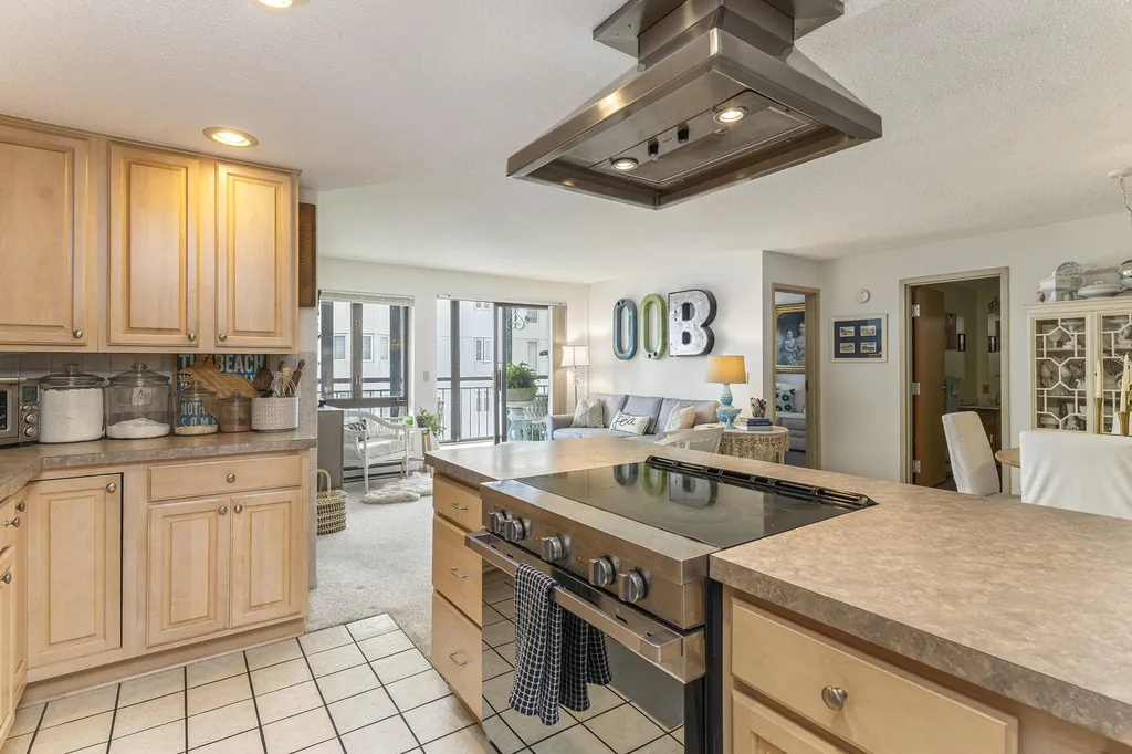 205 E Grand Avenue Old Orchard Beach ME 04064