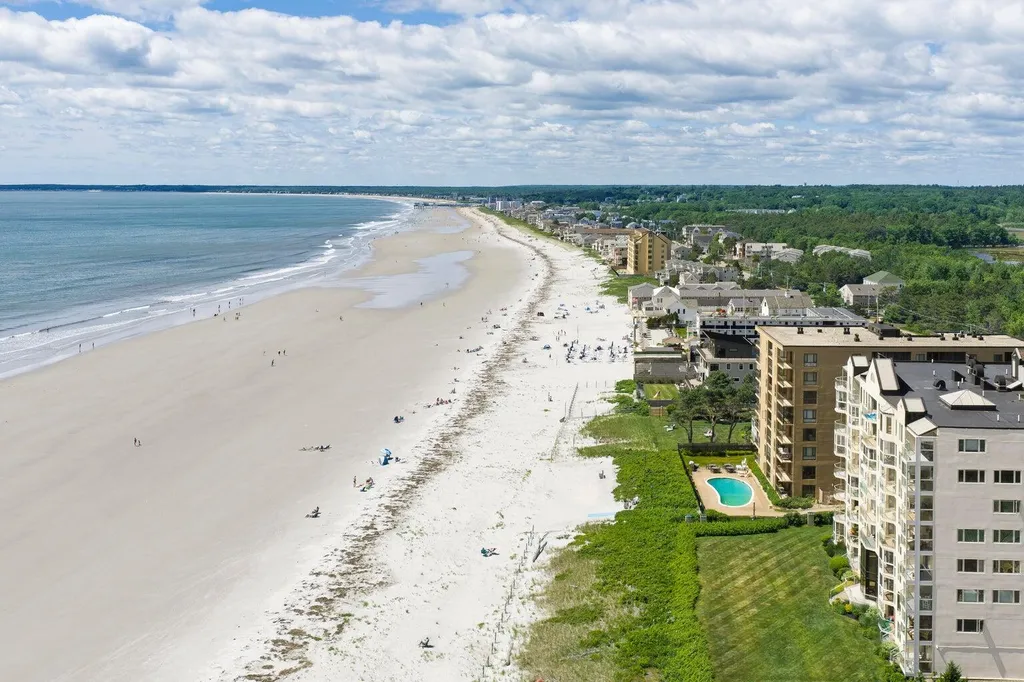 205 E Grand Avenue Old Orchard Beach ME 04064