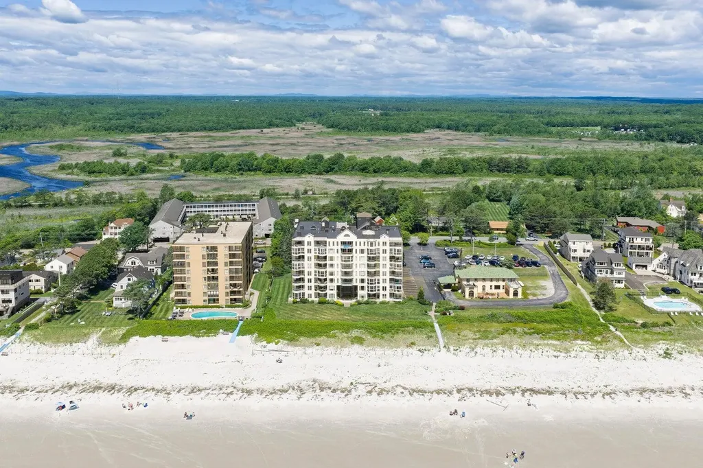205 E Grand Avenue Old Orchard Beach ME 04064