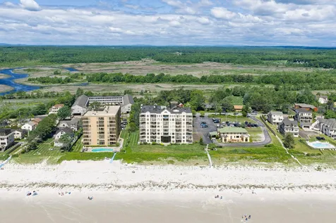 205 E Grand Avenue Old Orchard Beach ME 04064