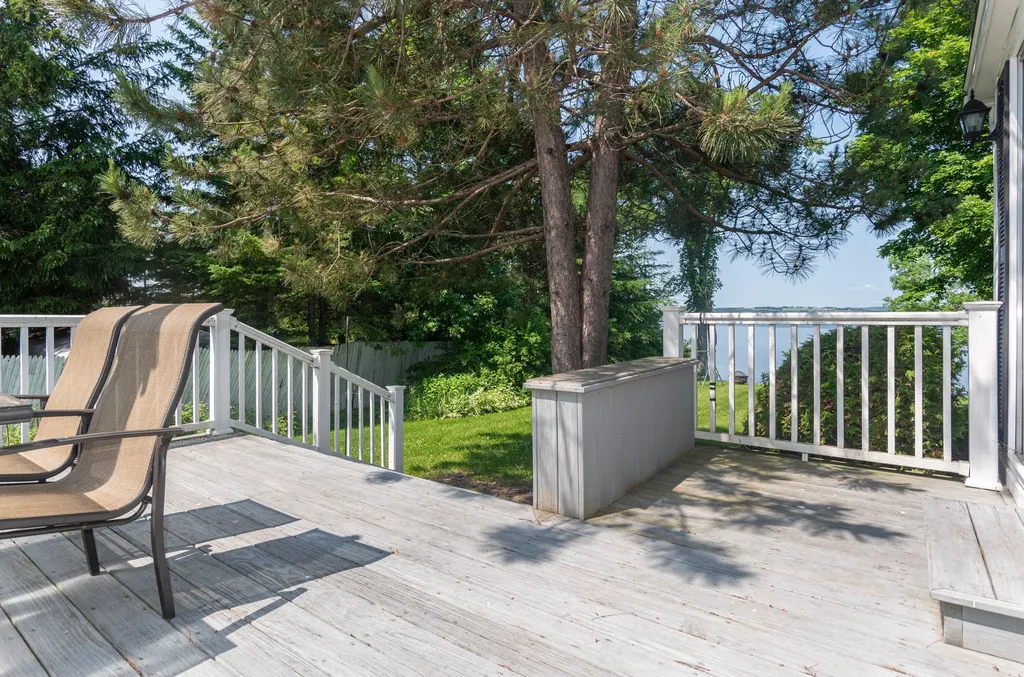 25 Green Point Road Madawaska ME 04773