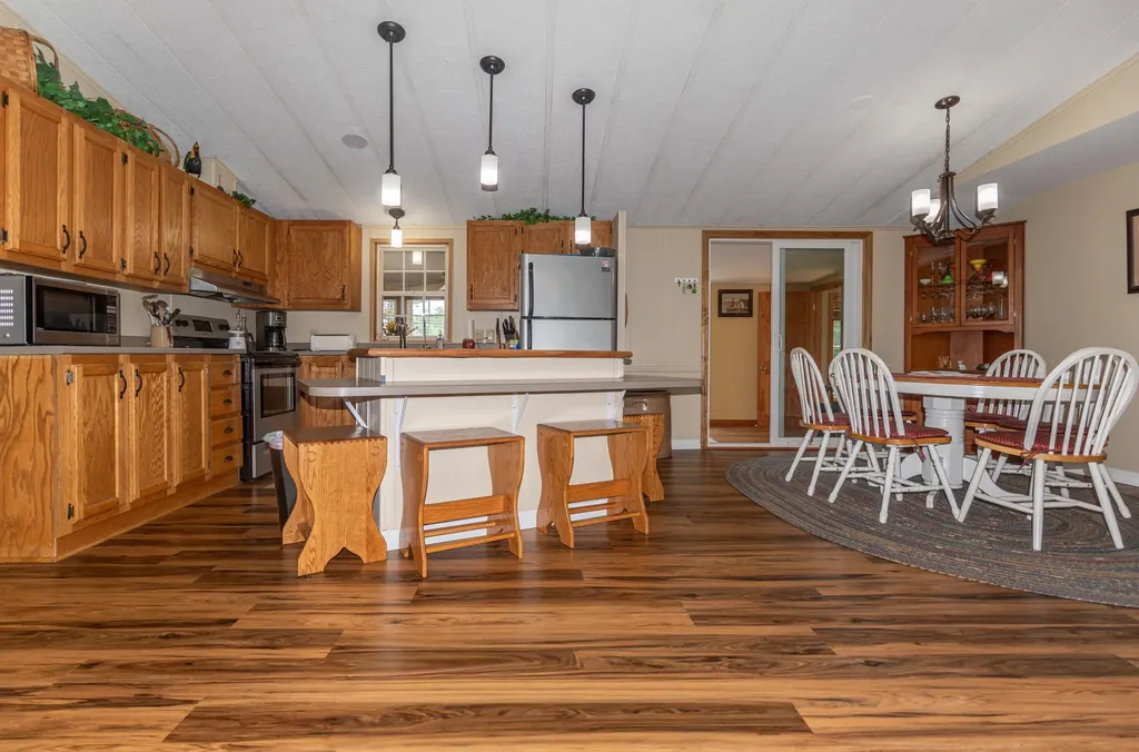 25 Green Point Road Madawaska ME 04773