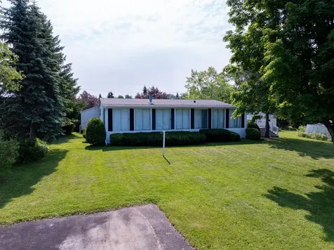 25 Green Point Road Madawaska ME 04773