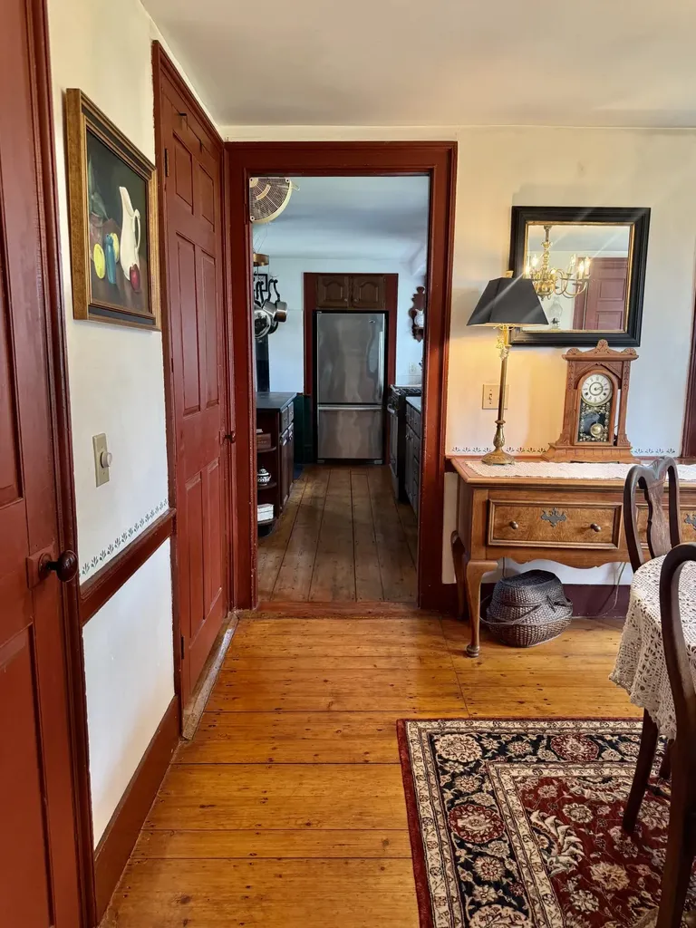 5 Chestnut Street Vinalhaven ME 04863