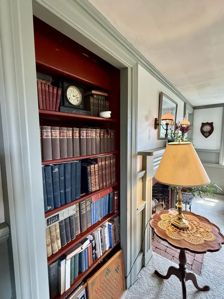 5 Chestnut Street Vinalhaven ME 04863