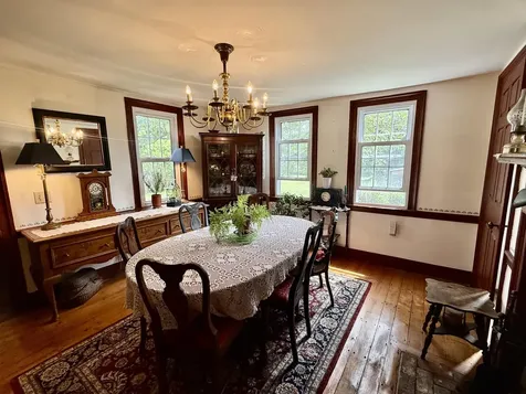 5 Chestnut Street Vinalhaven ME 04863