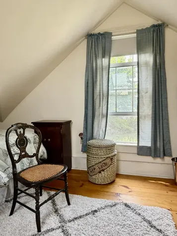 5 Chestnut Street Vinalhaven ME 04863