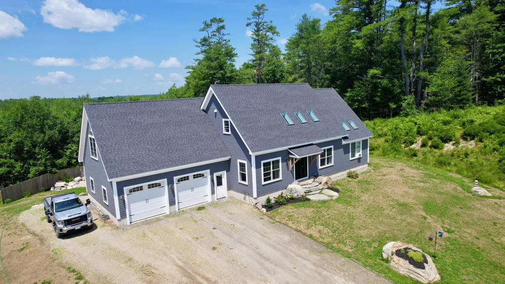6 Red Barn Road Damariscotta ME 04543