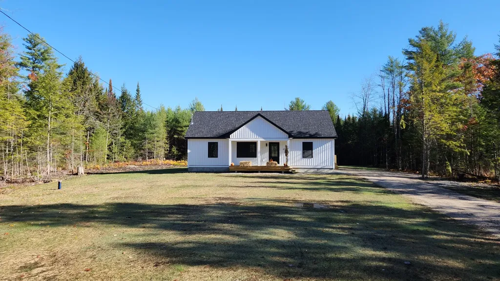 23-F Smally Way Bridgton ME 04009