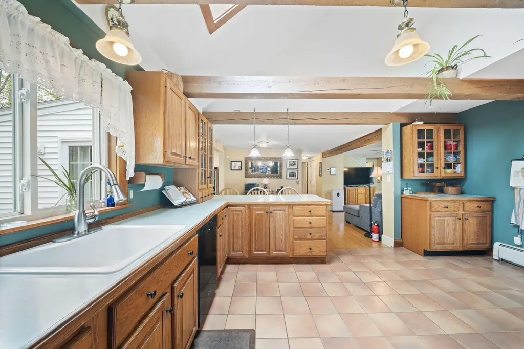 7 Ruth Avenue Hampden ME 04444