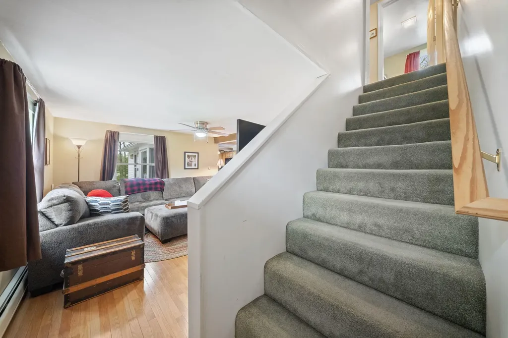 7 Ruth Avenue Hampden ME 04444
