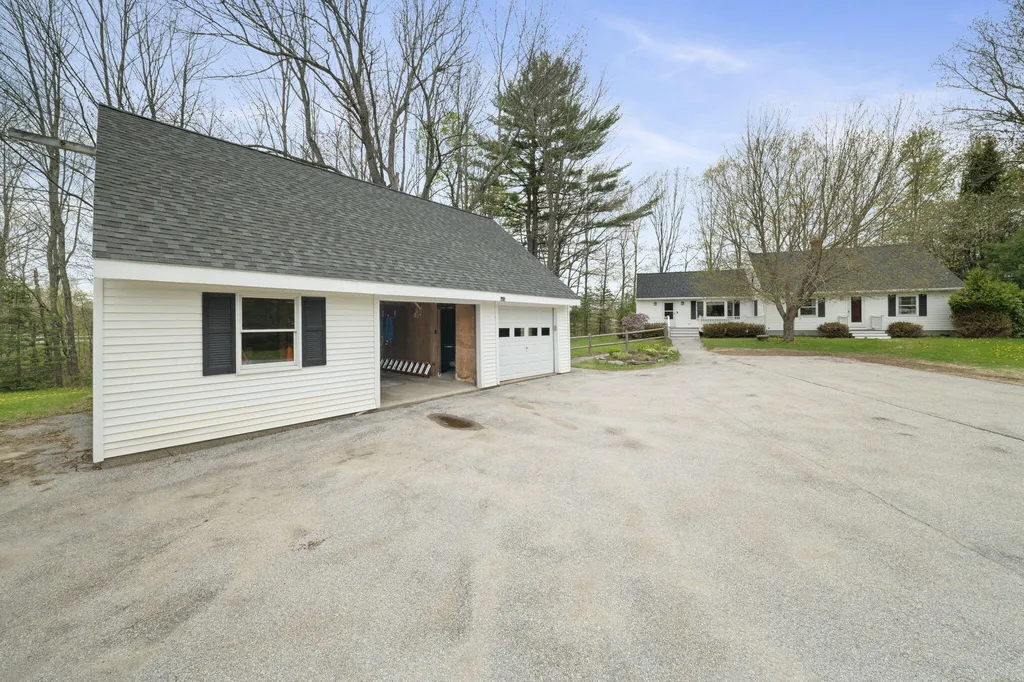 7 Ruth Avenue Hampden ME 04444