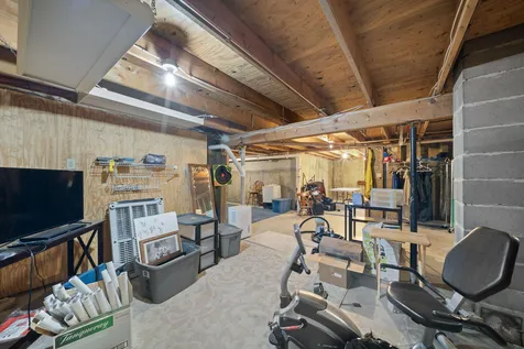 7 Ruth Avenue Hampden ME 04444