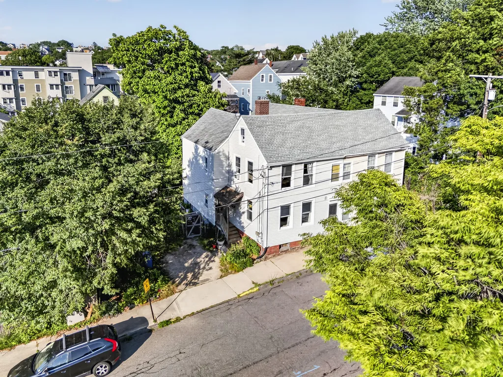 23 Mayo Street Portland ME 04101