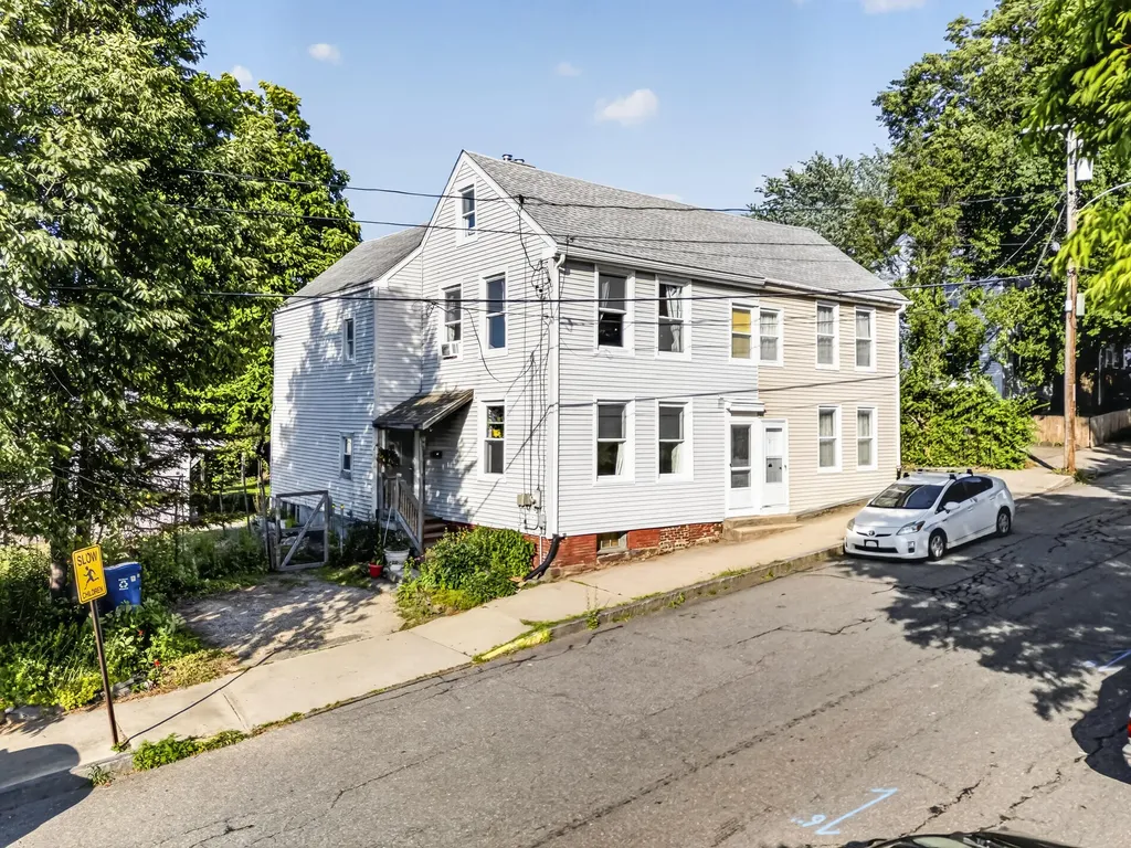 23 Mayo Street Portland ME 04101