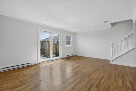 18 Ponce Street Portland ME 04101