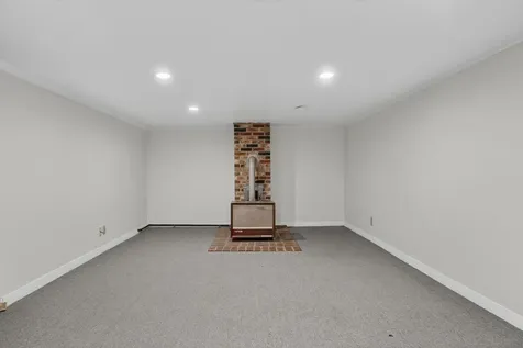 18 Ponce Street Portland ME 04101