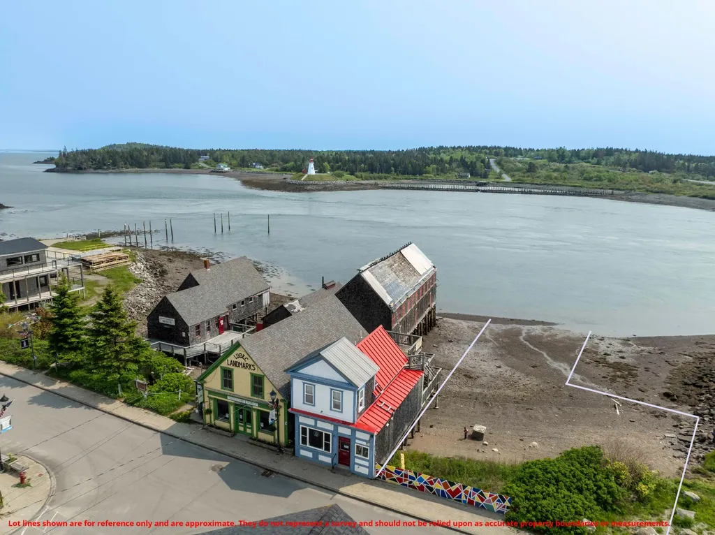 54 Water Street Lubec ME 04652