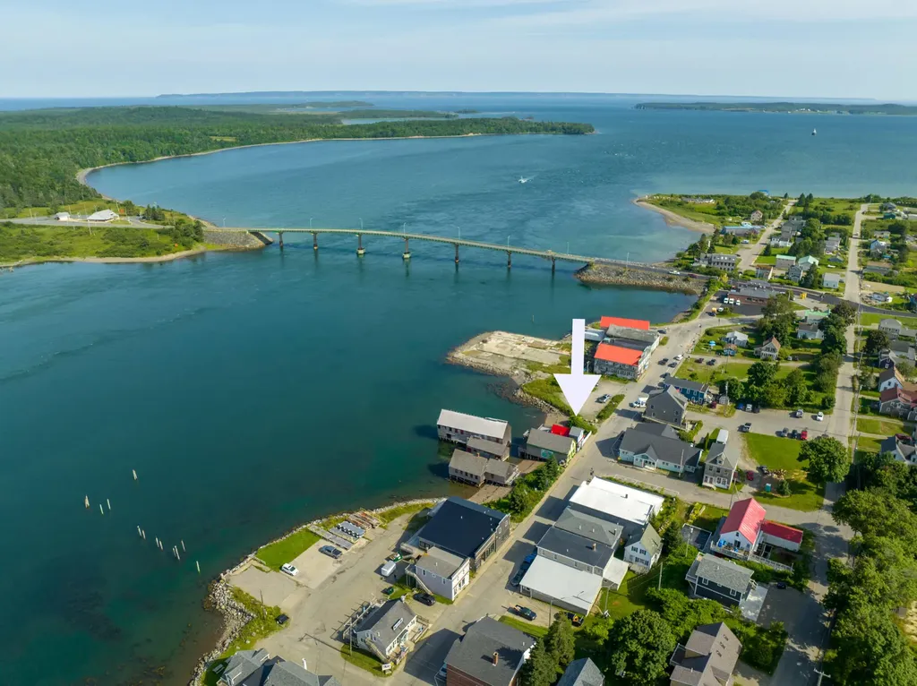 54 Water Street Lubec ME 04652