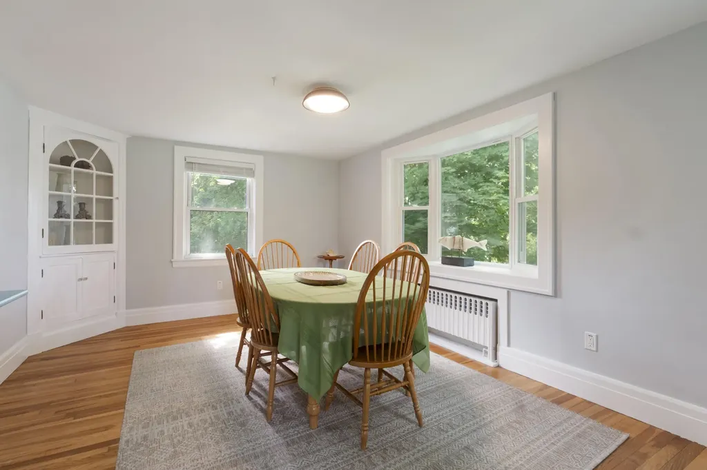 10 Blaine Avenue Augusta ME 04330