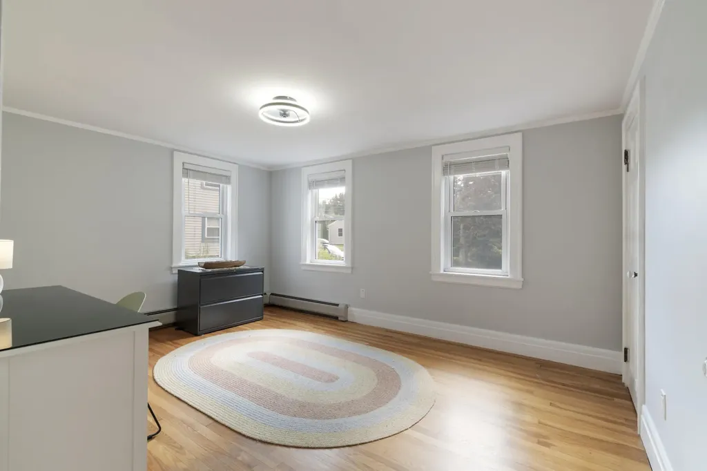 10 Blaine Avenue Augusta ME 04330
