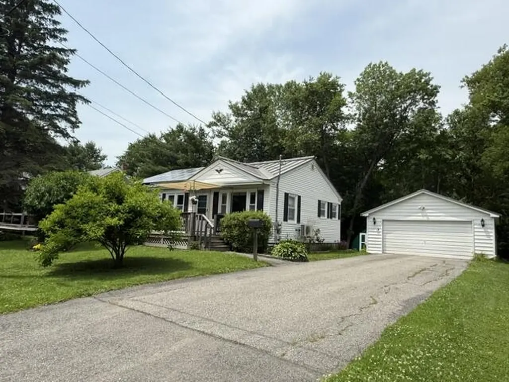 7 Brightwood Street Waterville ME 04901