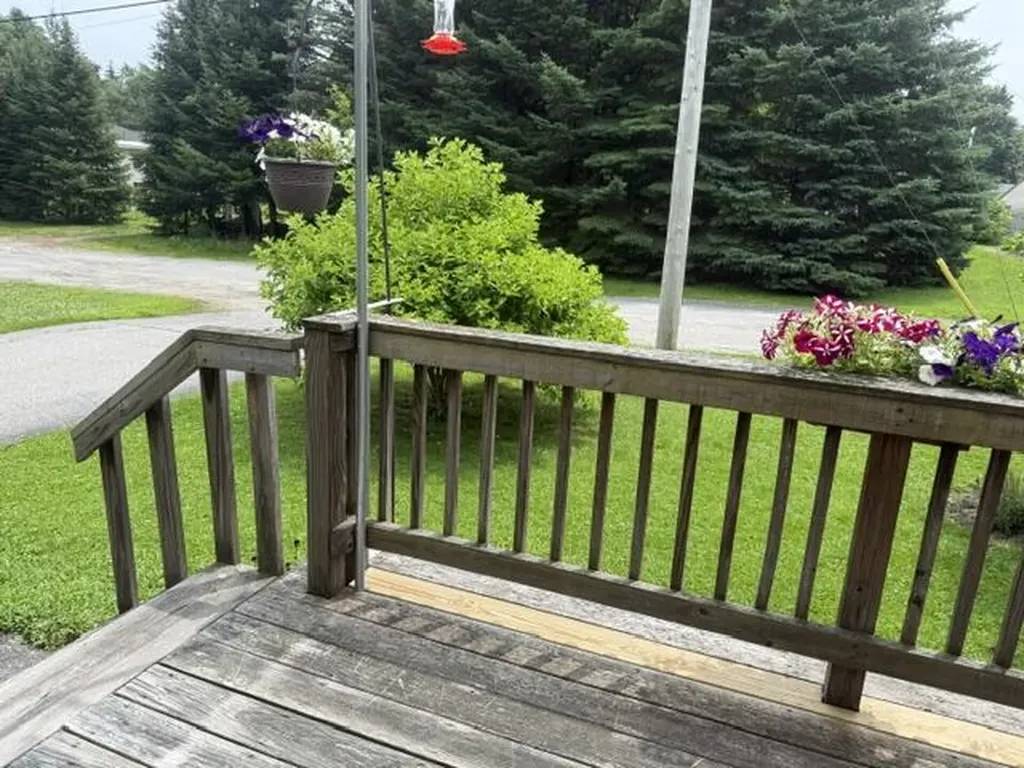 7 Brightwood Street Waterville ME 04901