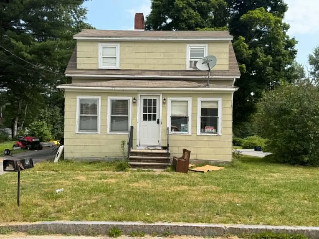 70 E Bates Street Auburn ME 04210