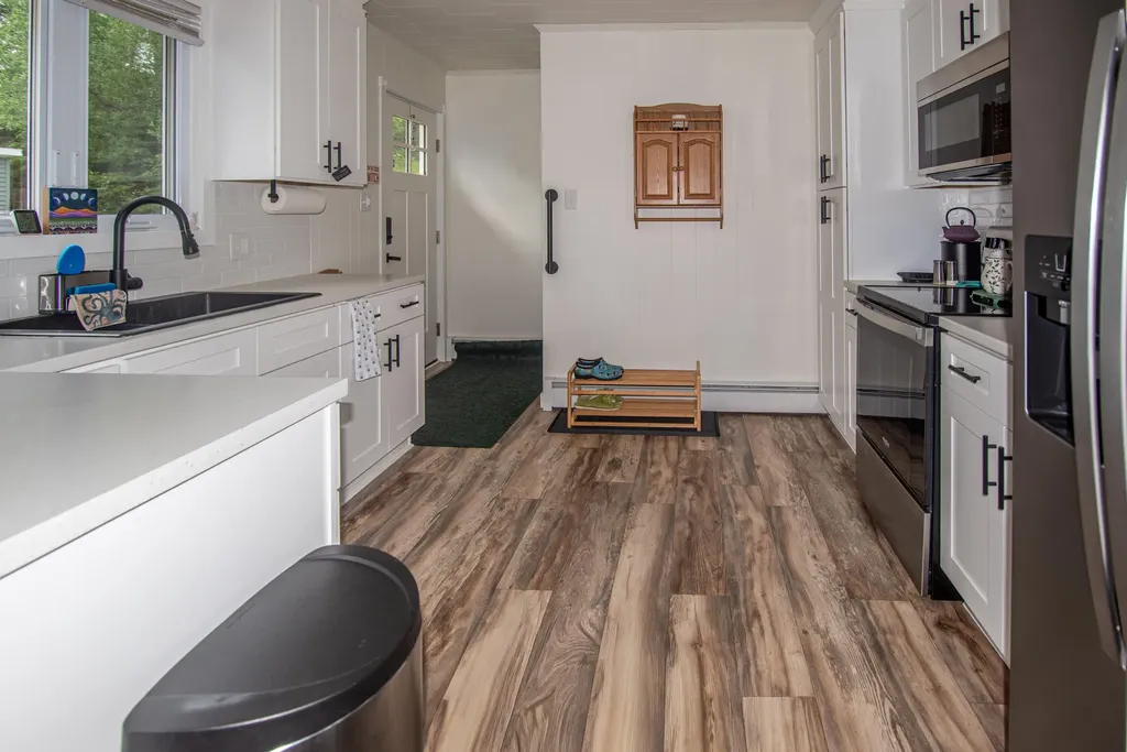 33 Us-1 Frenchville ME 04745