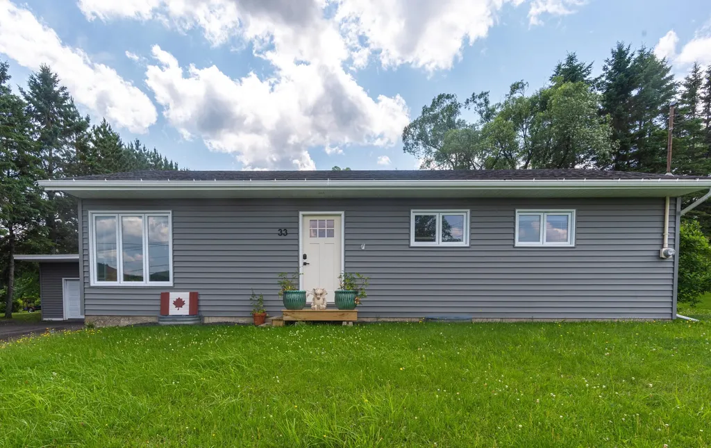 33 Us-1 Frenchville ME 04745
