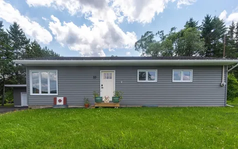 33 Us-1 Frenchville ME 04745