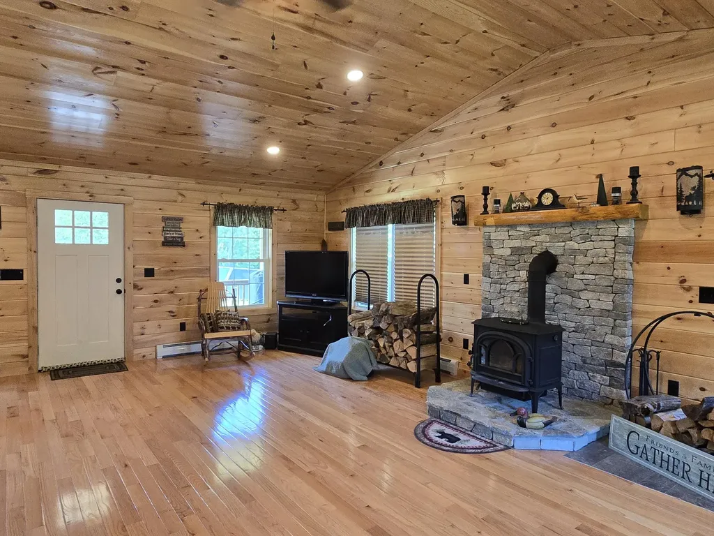40 Durgin Farm Road Limington ME 04049