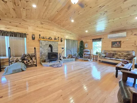 40 Durgin Farm Road Limington ME 04049