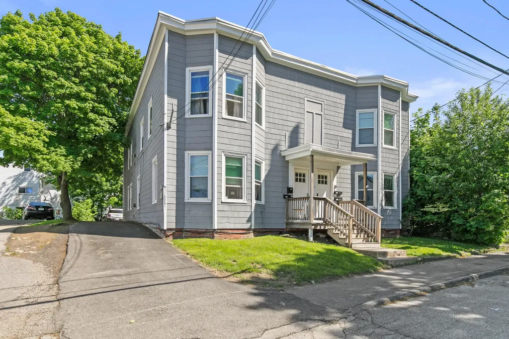 35 Wentworth Street Biddeford ME 04005