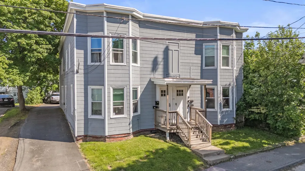 35 Wentworth Street Biddeford ME 04005