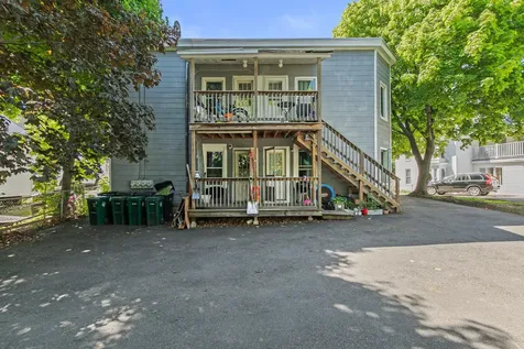35 Wentworth Street Biddeford ME 04005
