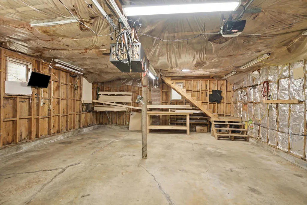370 Allen Hill Road Oxford ME 04270