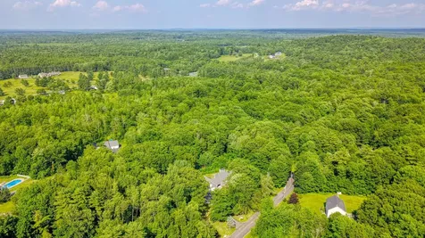 18 Dollis Avenue Vassalboro ME 04989
